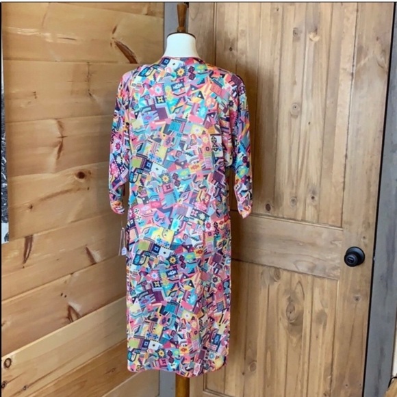 LuLaRoe Shirley sheer Kimono duster Aztec
Print. Size Medium. - Picture 6 of 6